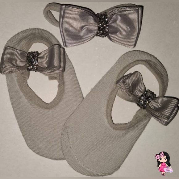 Accesorio para cabellos de niñas con calcetines - Picture 3 of 7